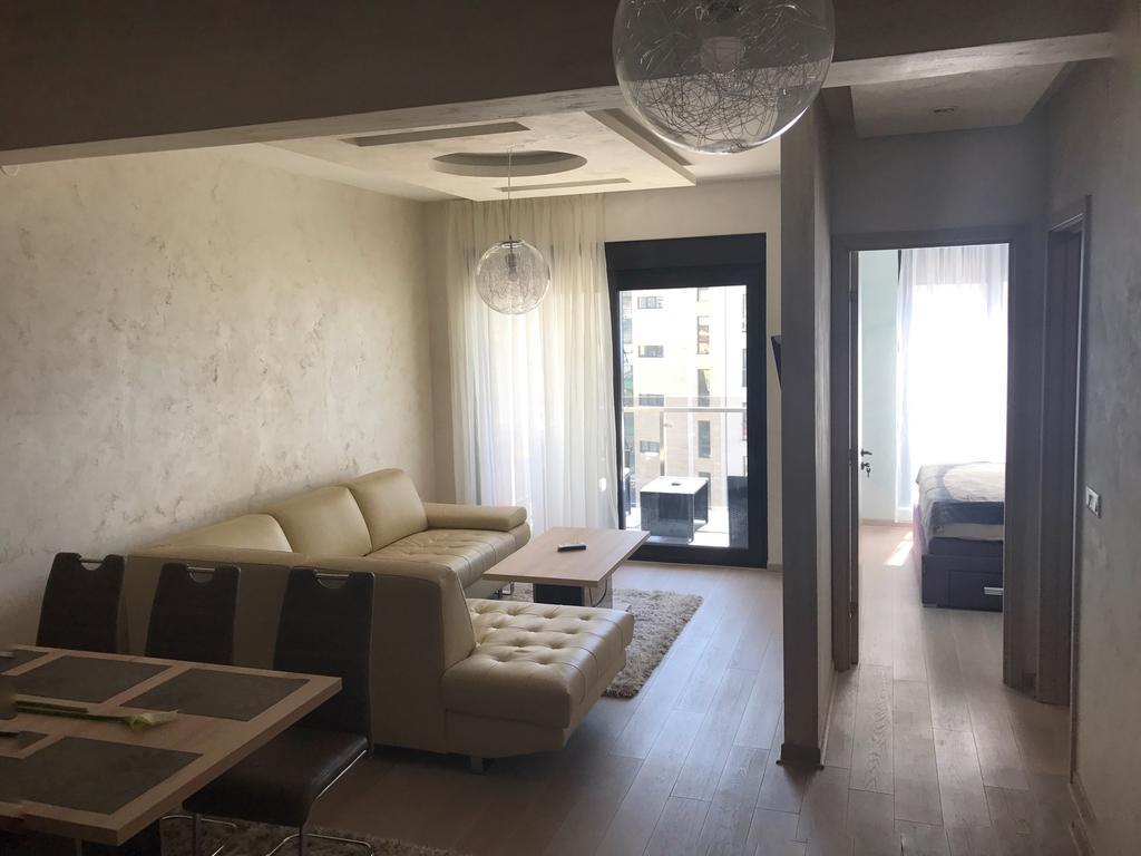 Apartment Seaview บุดวา ภายนอก รูปภาพ